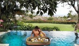 游泳池网红爆料视频,揭秘网红泳池背后的秘密与魅力